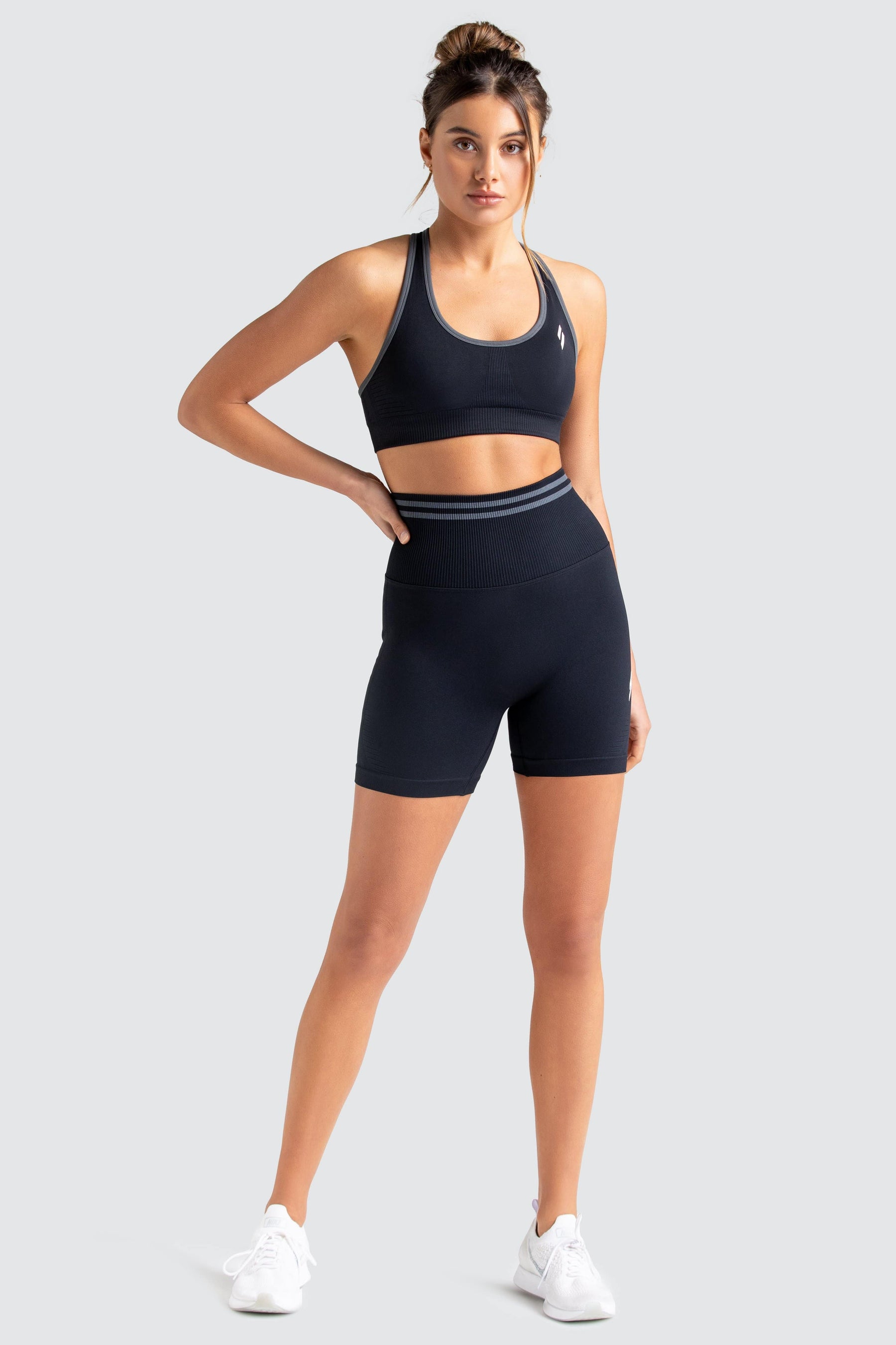 Shorts Sem Costura Flexy  - Preto Intenso