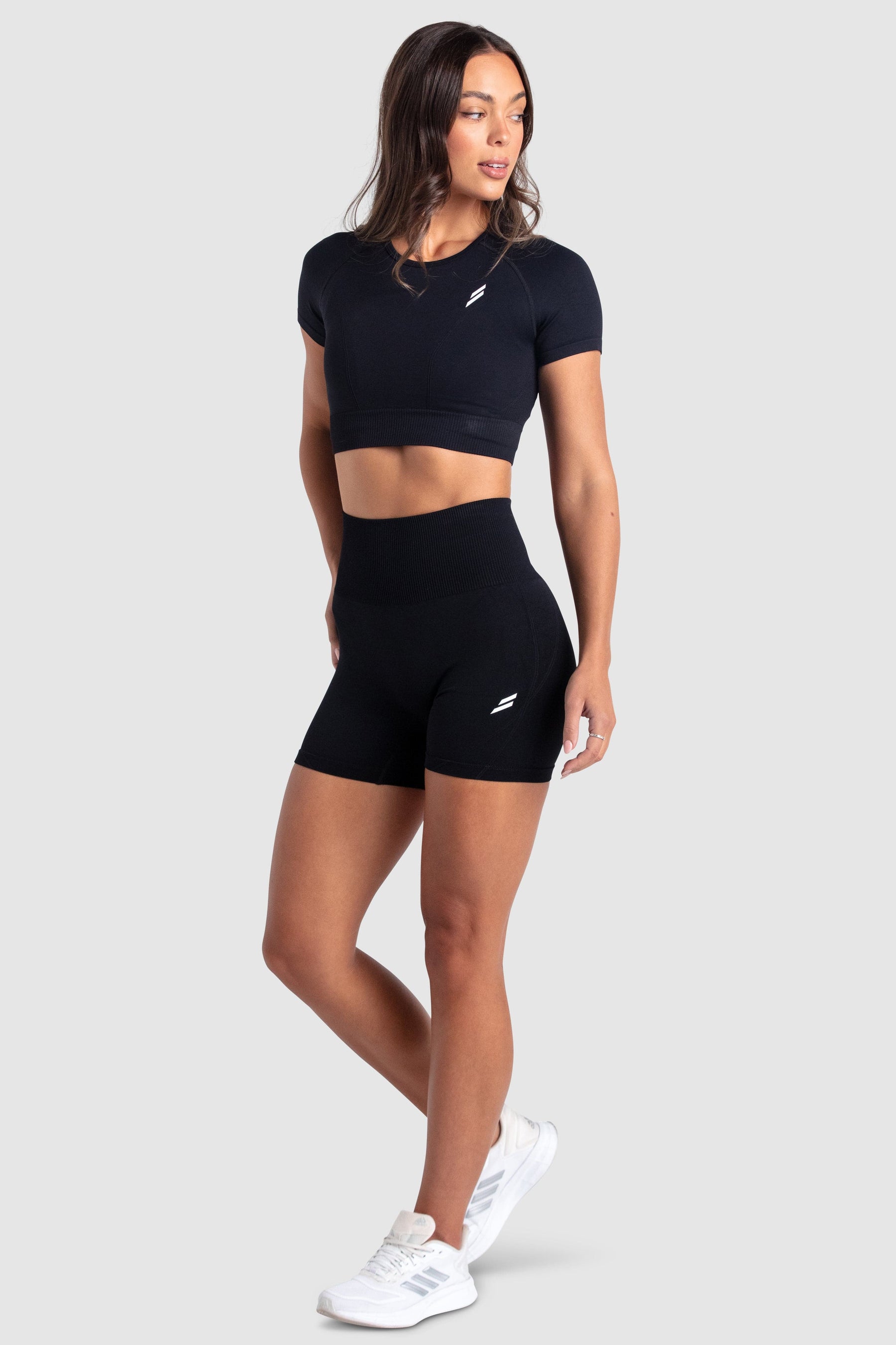 Conjunto Cropped e Shorts Legging Recortado Hyperflex - Preto