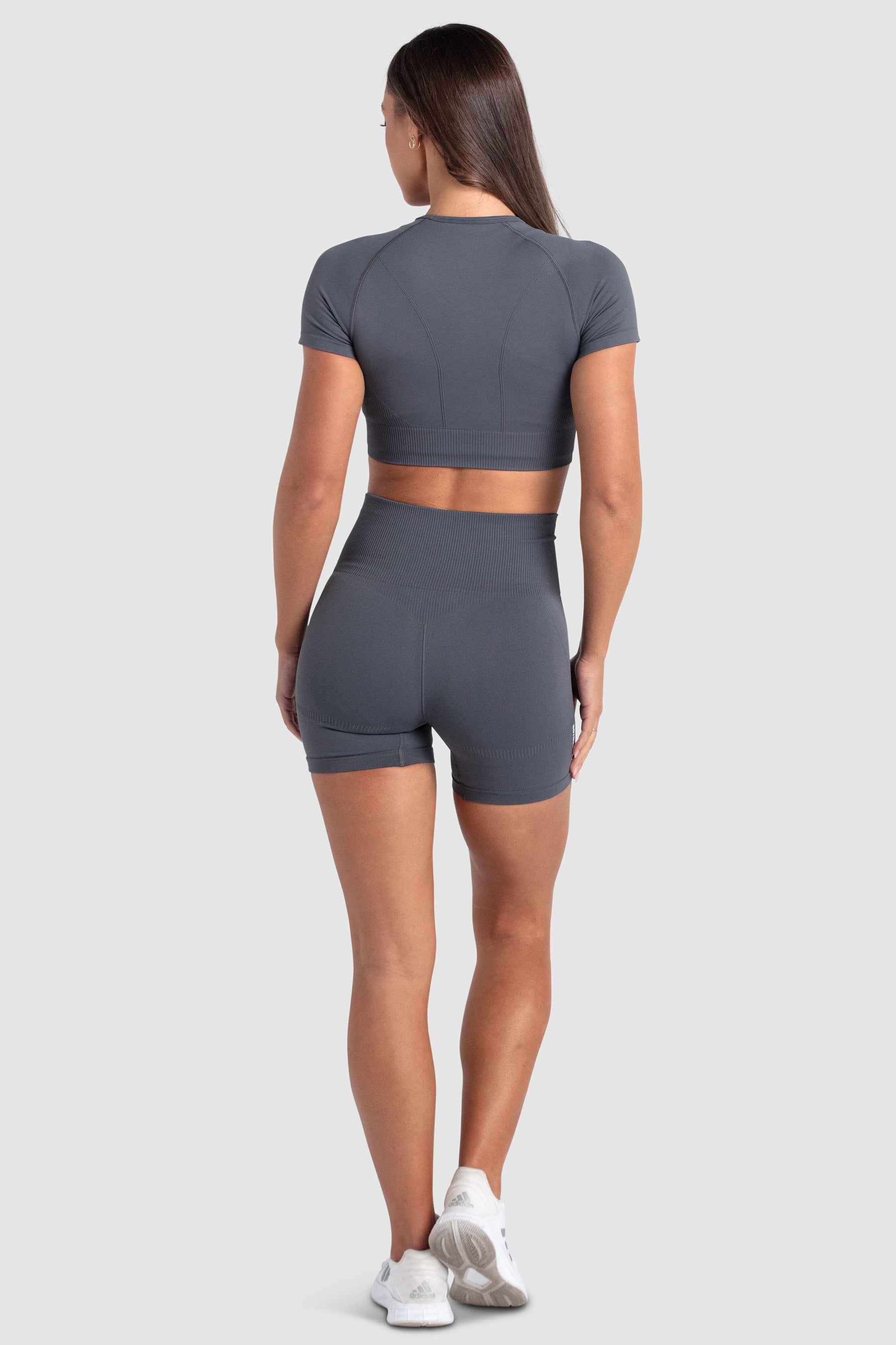 Conjunto Cropped e Shorts Hyperflex - Carvão