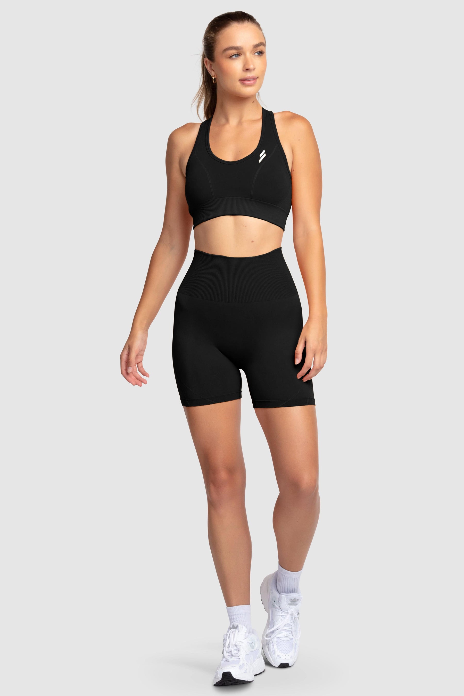 Conjunto Top e Shorts Hyperflex - Preto