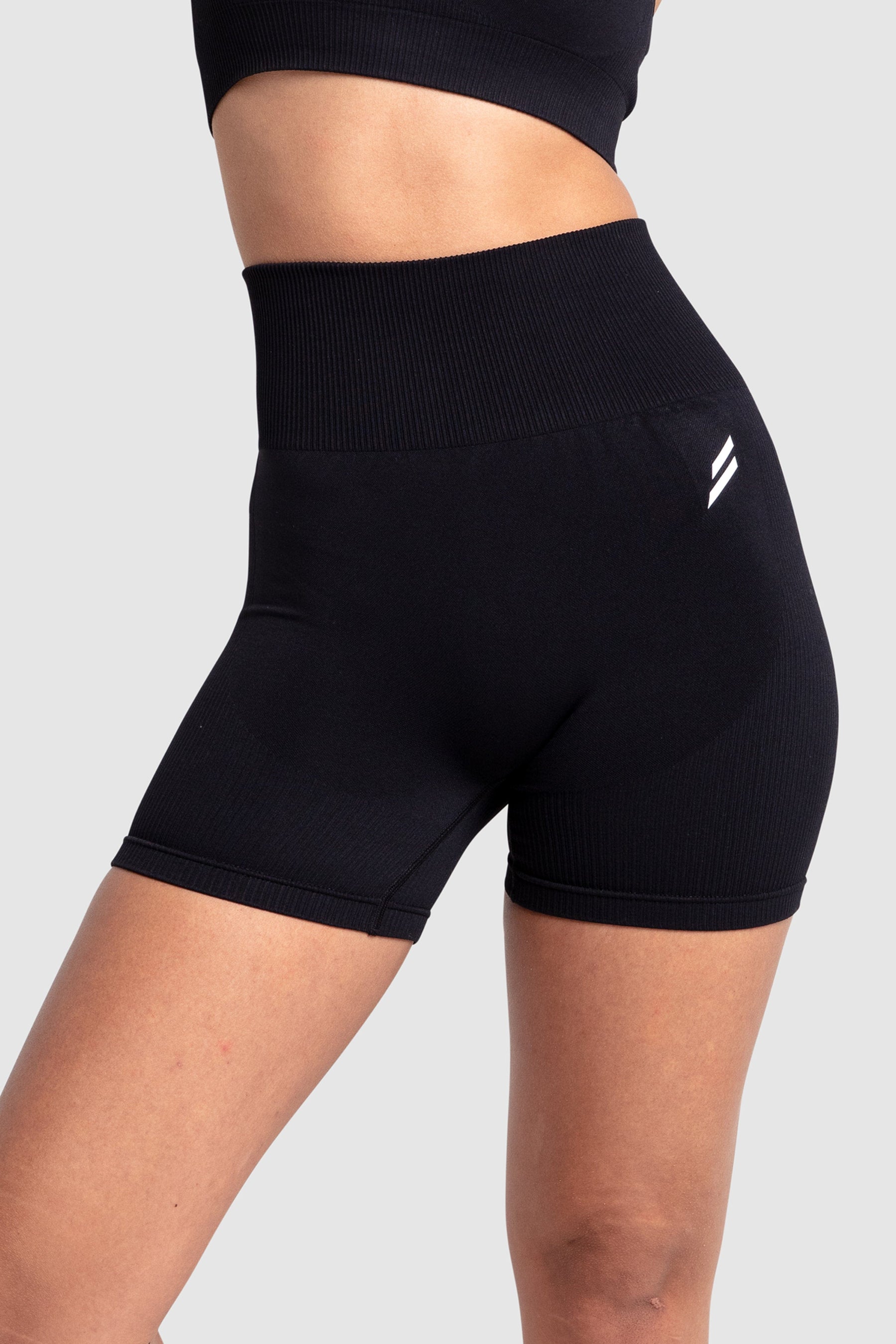 Shorts Impact Sem Costura  - Preto