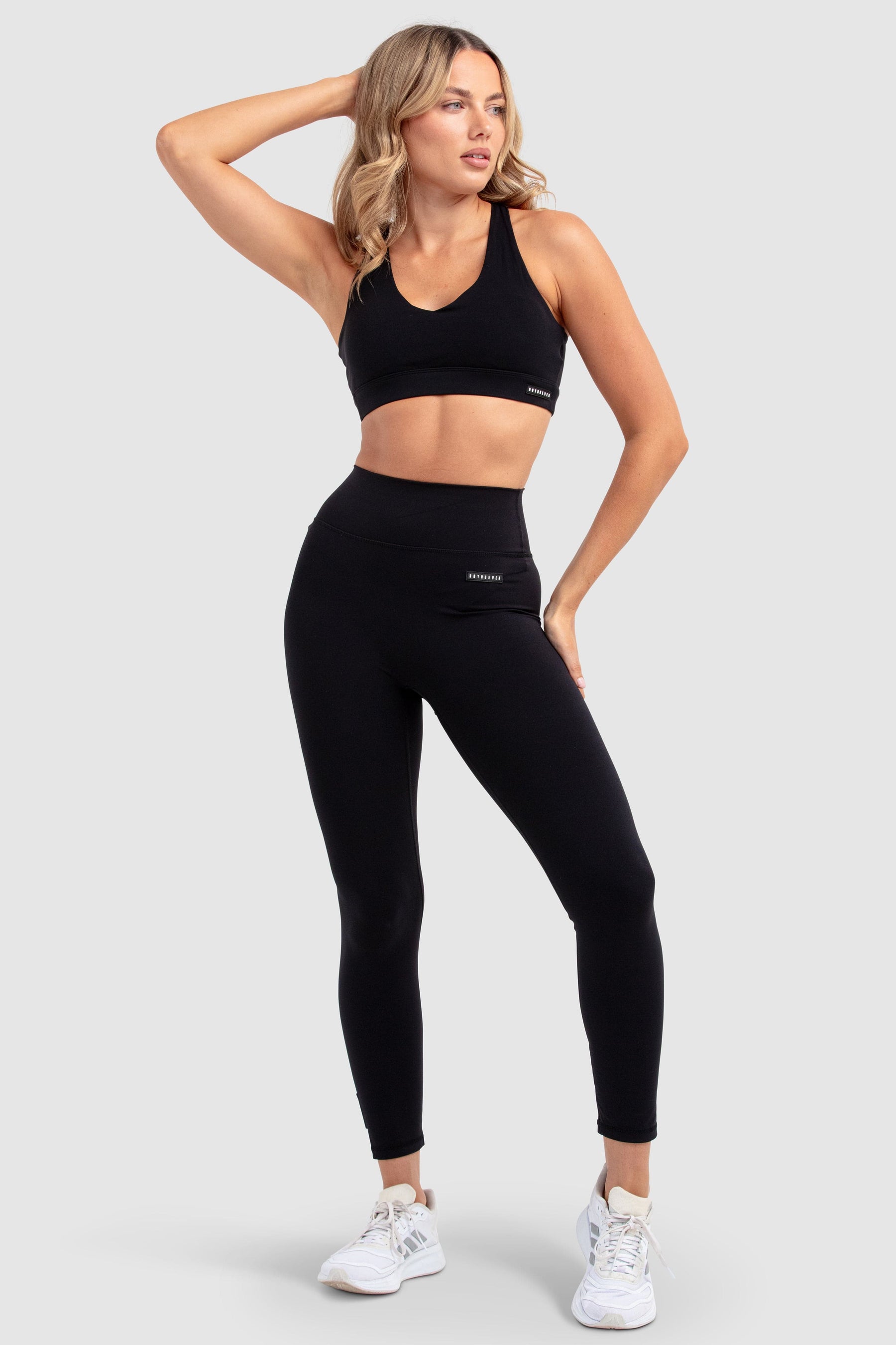 Conjunto Top e Calça Legging MotionSoft - Preto