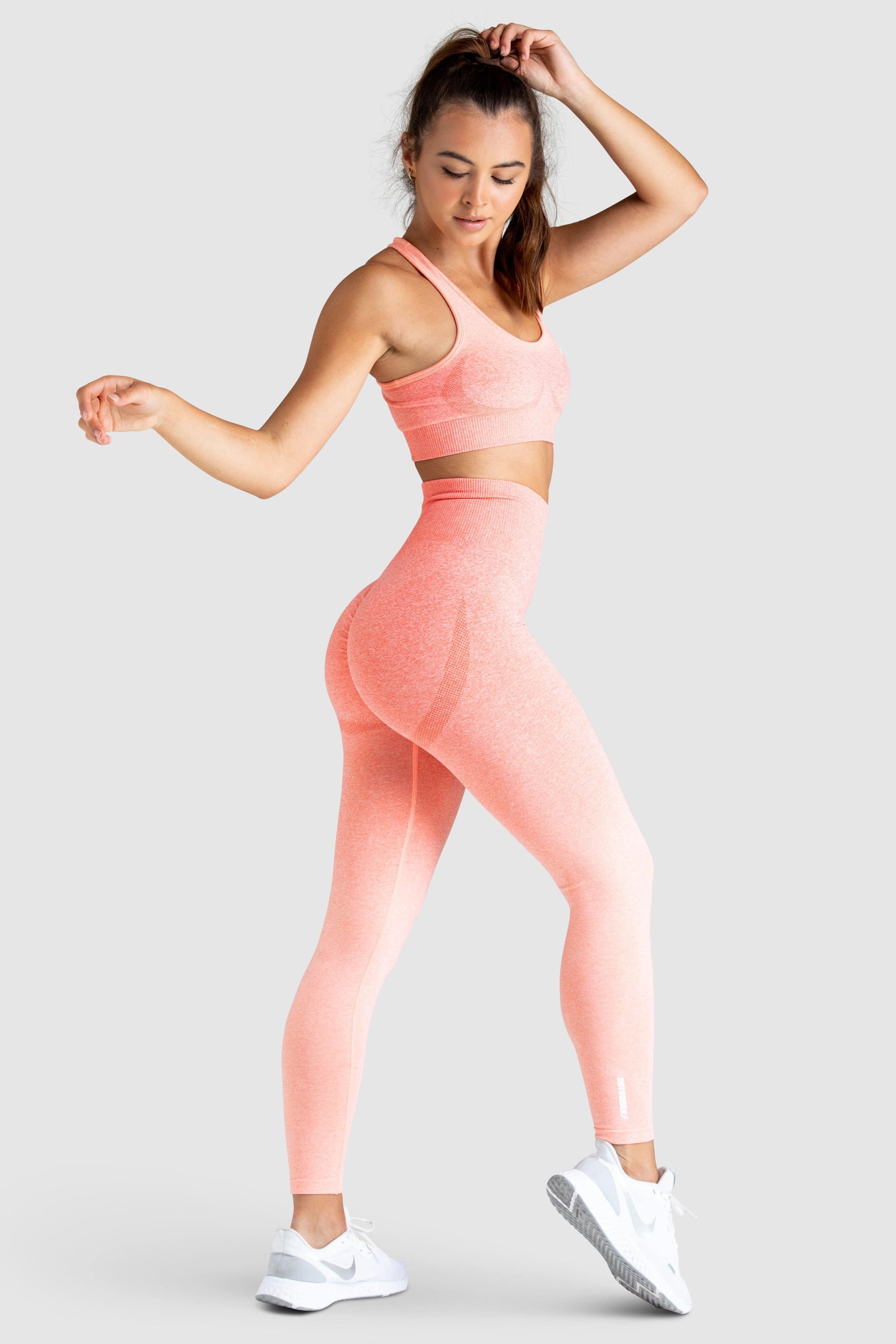 Conjunto Top e Calça Legging Ombré Scrunch Sem Costura - Coral