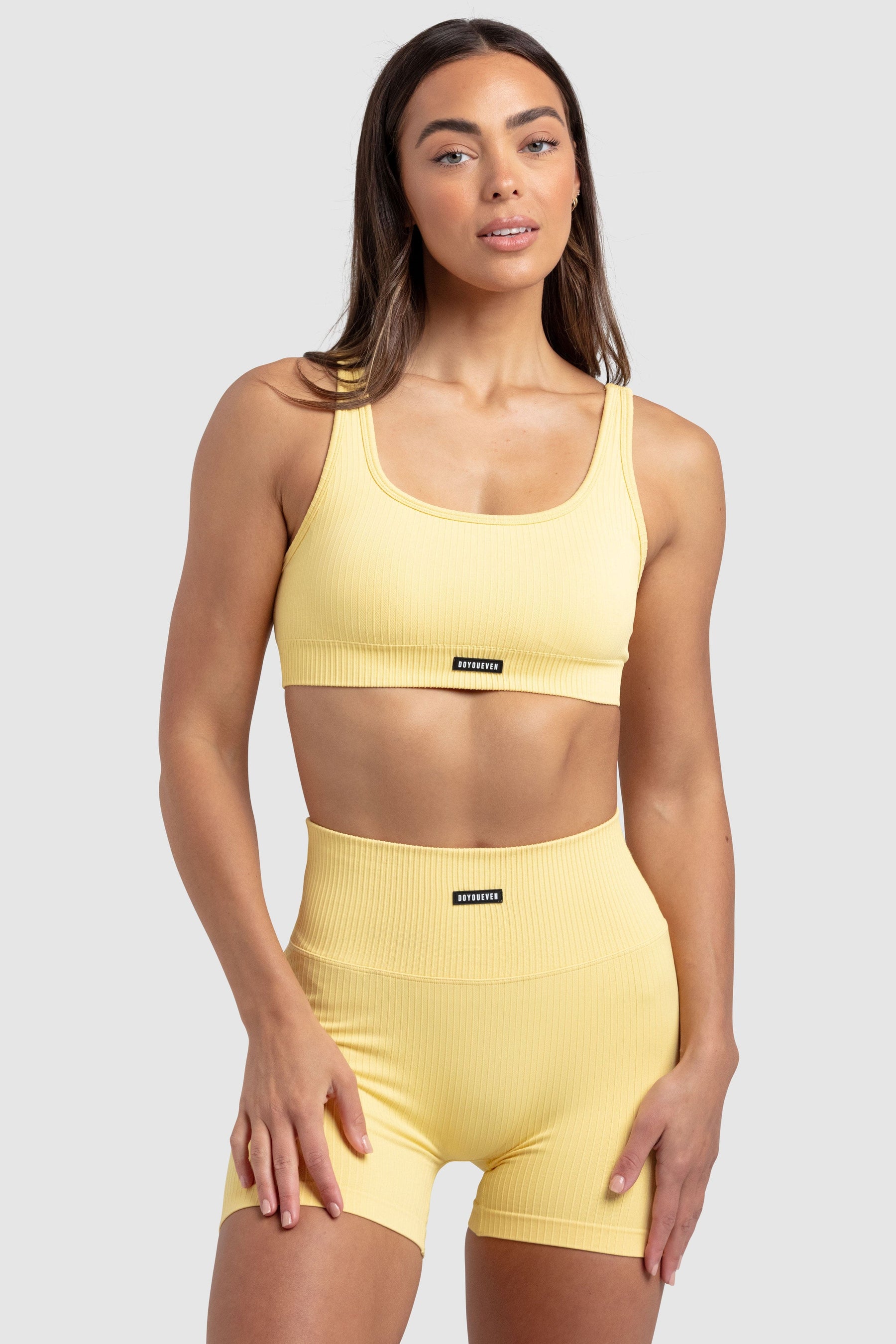 Conjunto Top e Shorts Canelados Sem Costura - Amarelo Canário